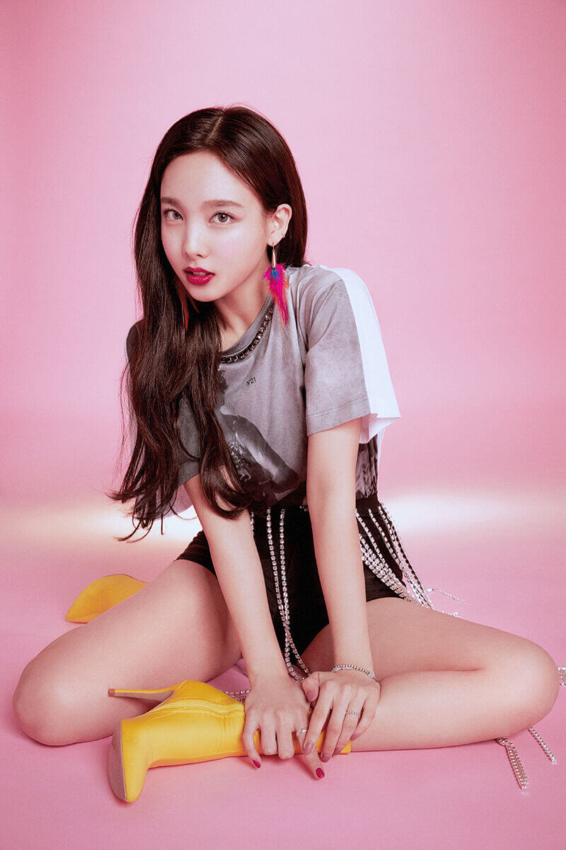 Nayeon promocion yes or yes